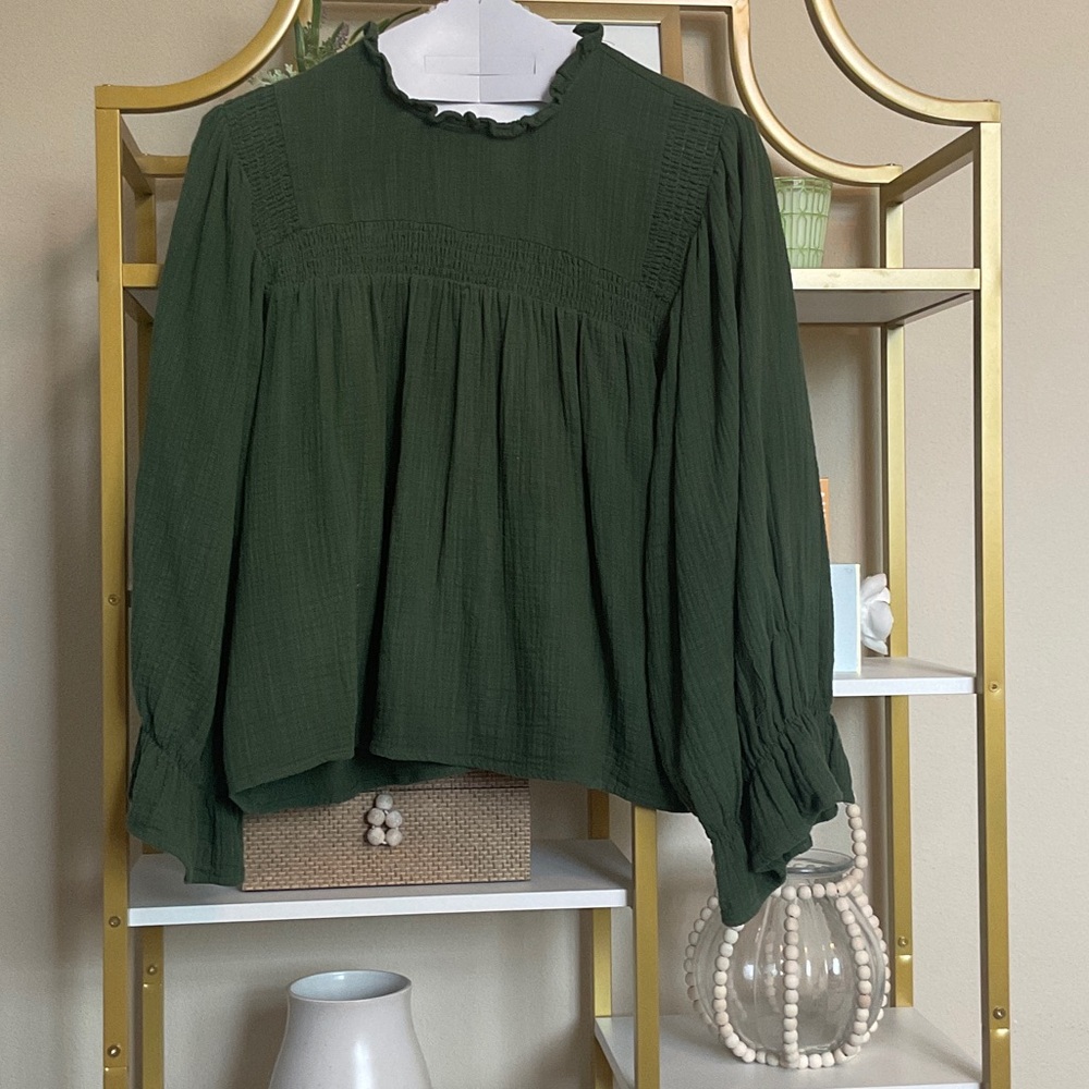 Women’s Dark Green Long-Sleeve Peasant Blouse